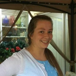 Meet your Posher, Danielle